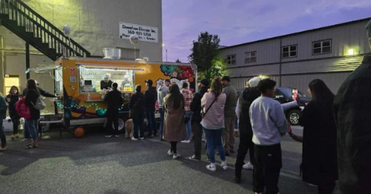 Street Tacos Arlington WA served fresh at La Mas Fregona truck